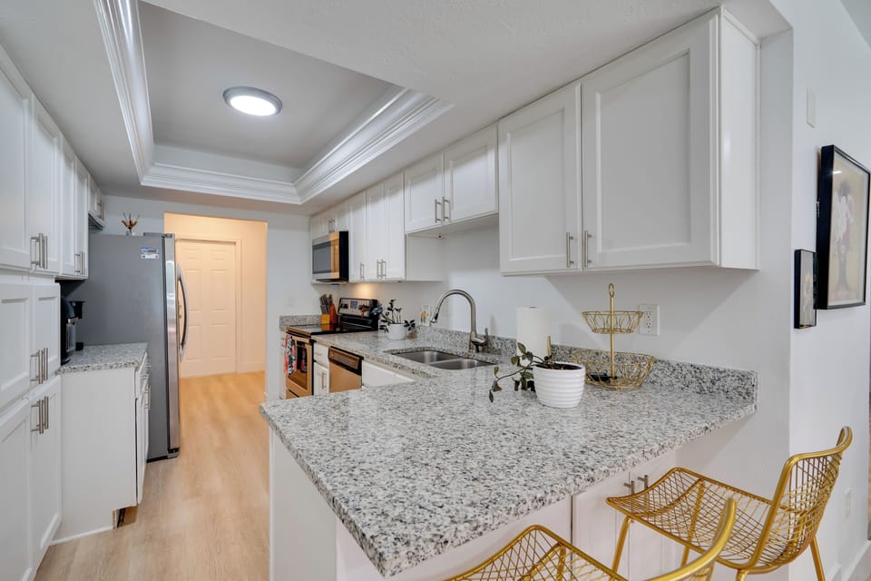 Kitchen | Drip & Keurig Coffee Makers