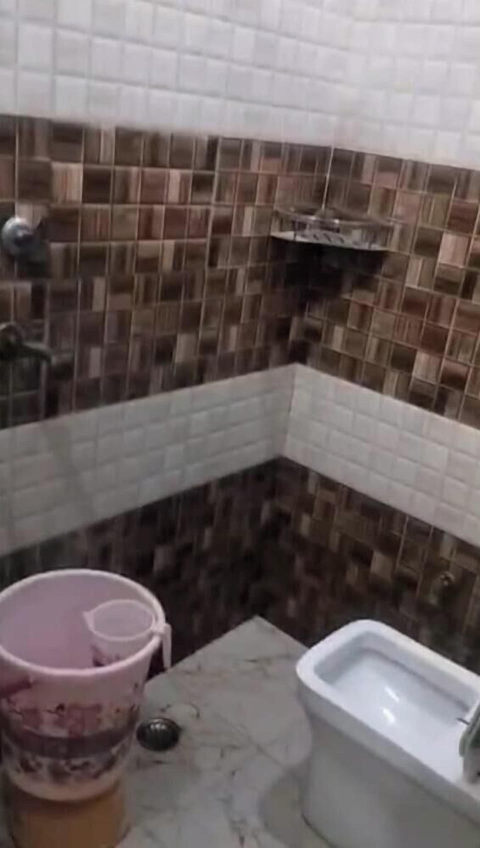 Shower, free toiletries, towels, soap