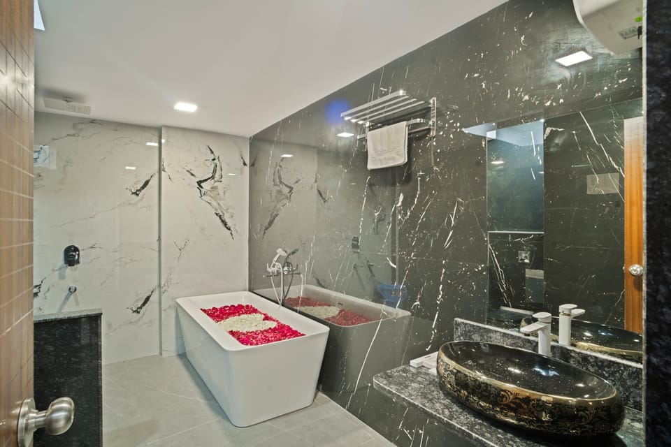 Shower, towels, soap, shampoo