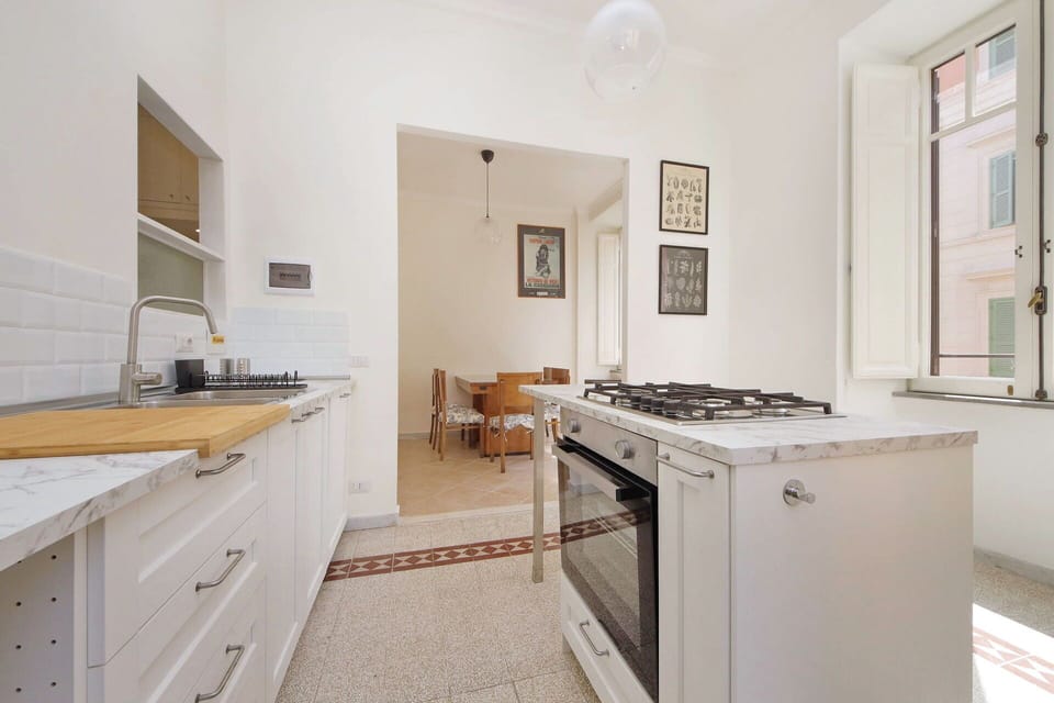 Dining Room, Kitchen