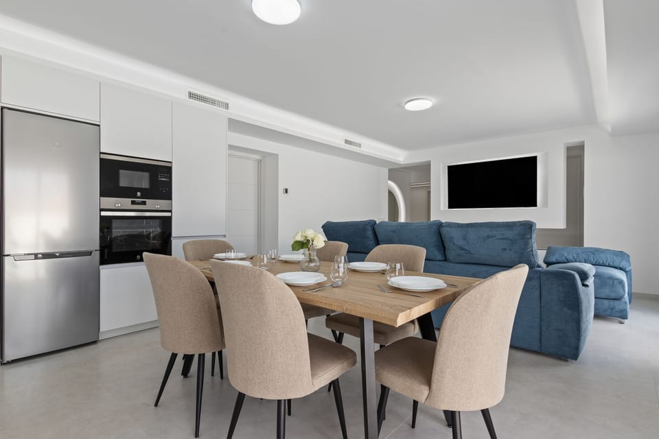 House, Smoking | 4 bedrooms