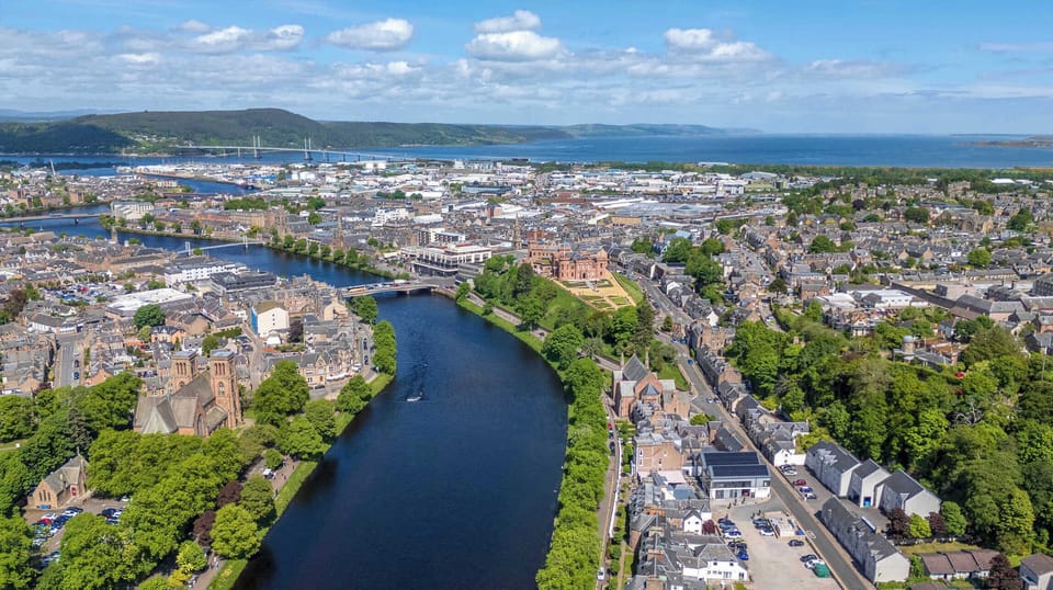 Enjoy a peaceful setting just moments from the city centre.