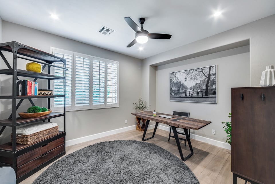Office/Den (Pull out bed included)