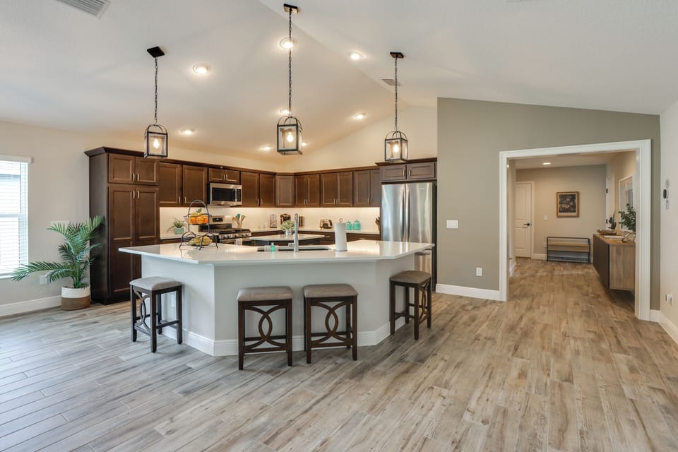 House (3 Bedrooms) | Interior