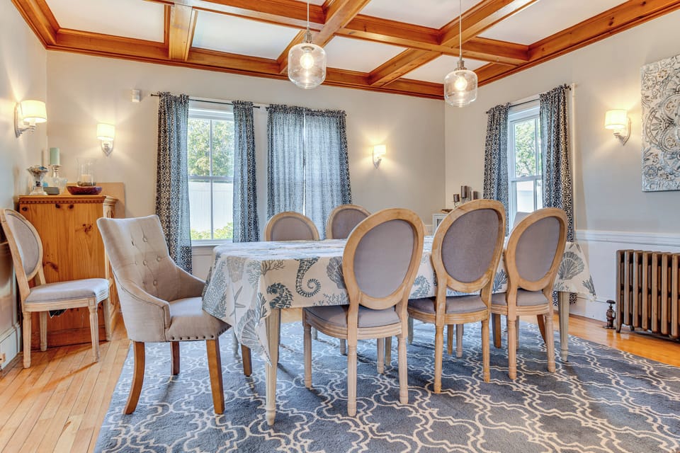 House (4 Bedrooms) | Interior
