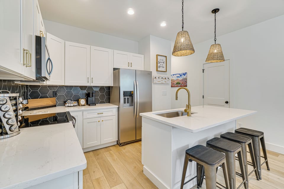 House (3 Bedrooms) | Interior