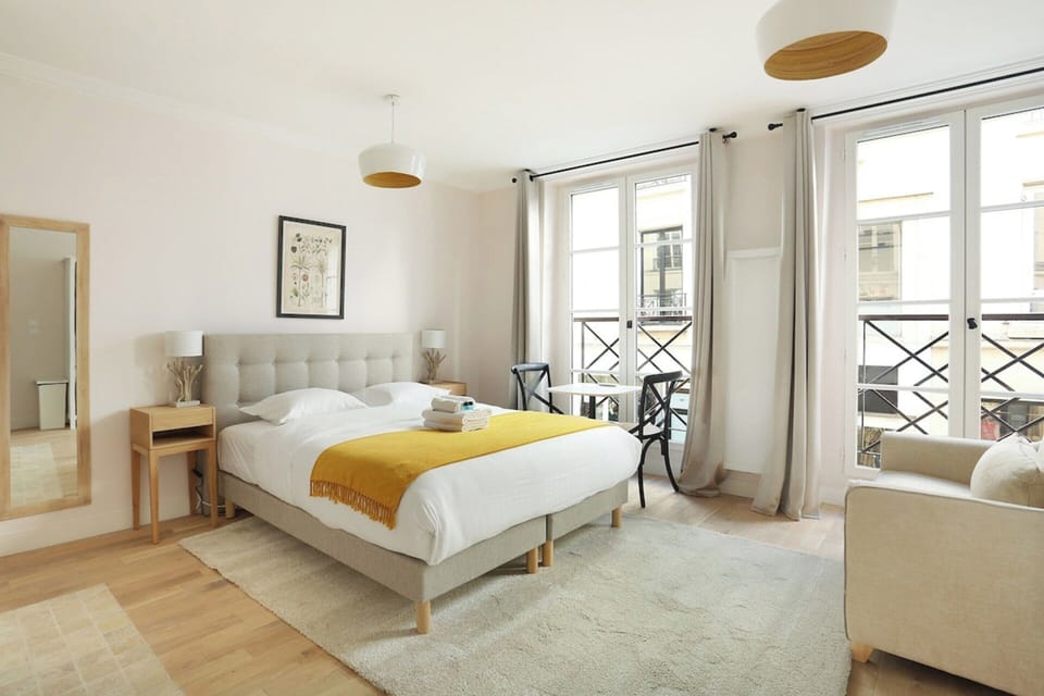 Apartment | Laptop workspace, iron/ironing board, bed sheets