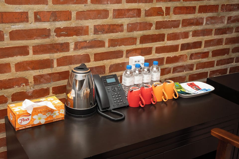 Desk, iron/ironing board, free WiFi