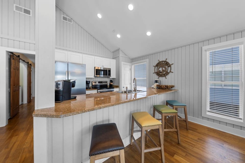4 Shore Kitchen Counter Seats 4