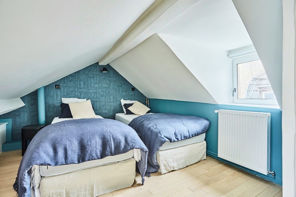 Apartment | 3 bedrooms, laptop workspace, iron/ironing board, bed sheets