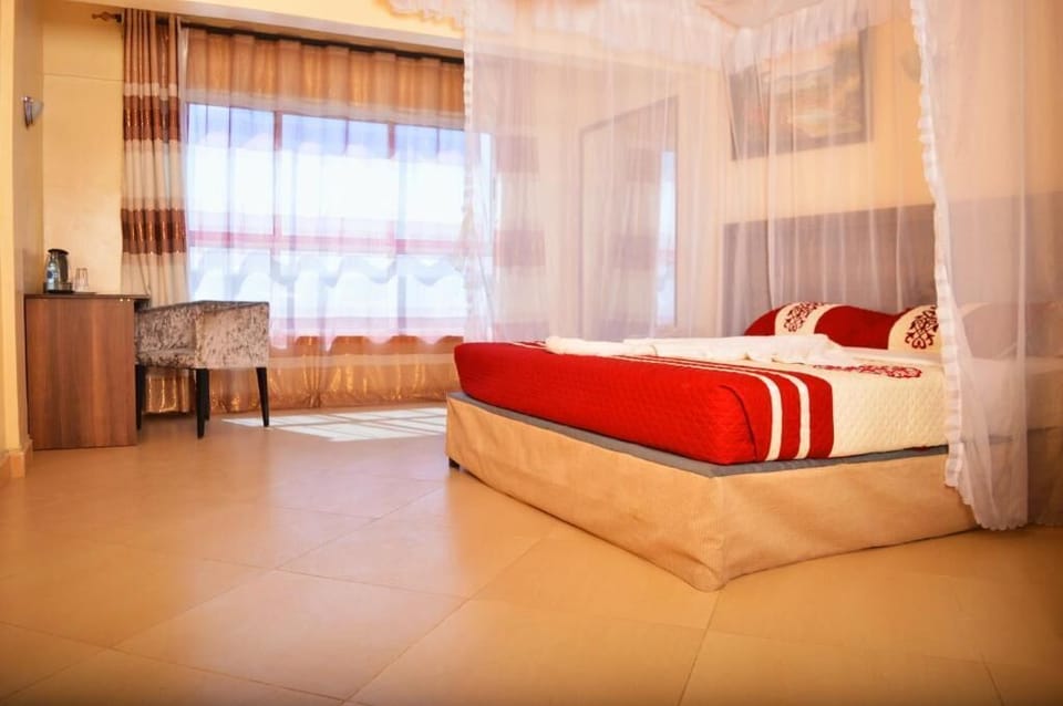Deluxe Double Room | Soundproofing, free WiFi, bed sheets