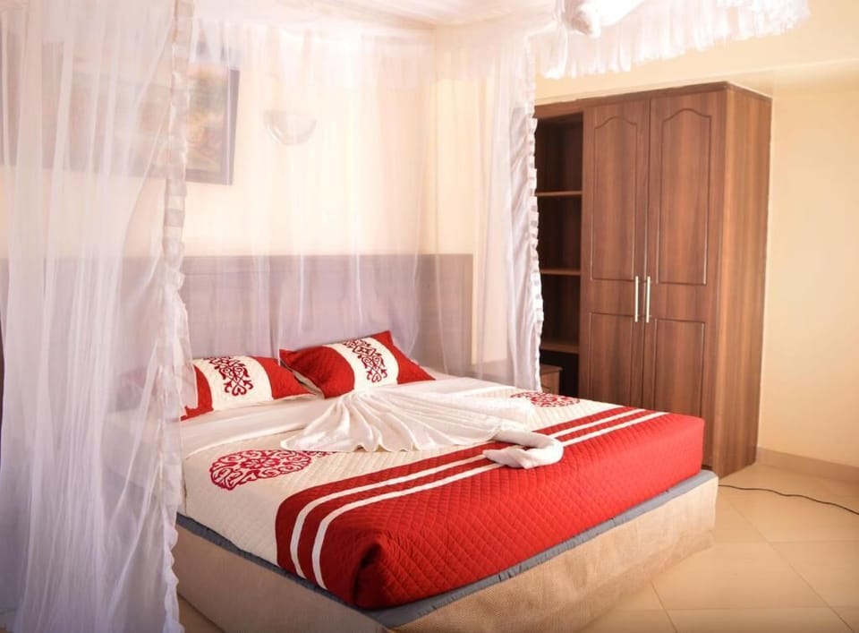 Deluxe Single Room | Soundproofing, free WiFi, bed sheets