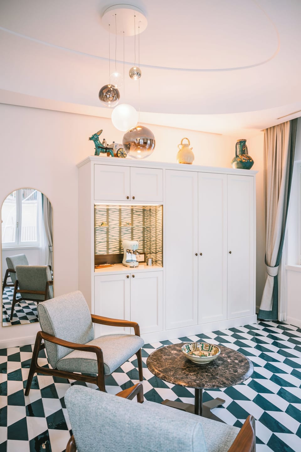 Deluxe Room, Balcony, City View | Egyptian cotton sheets, premium bedding, down comforters