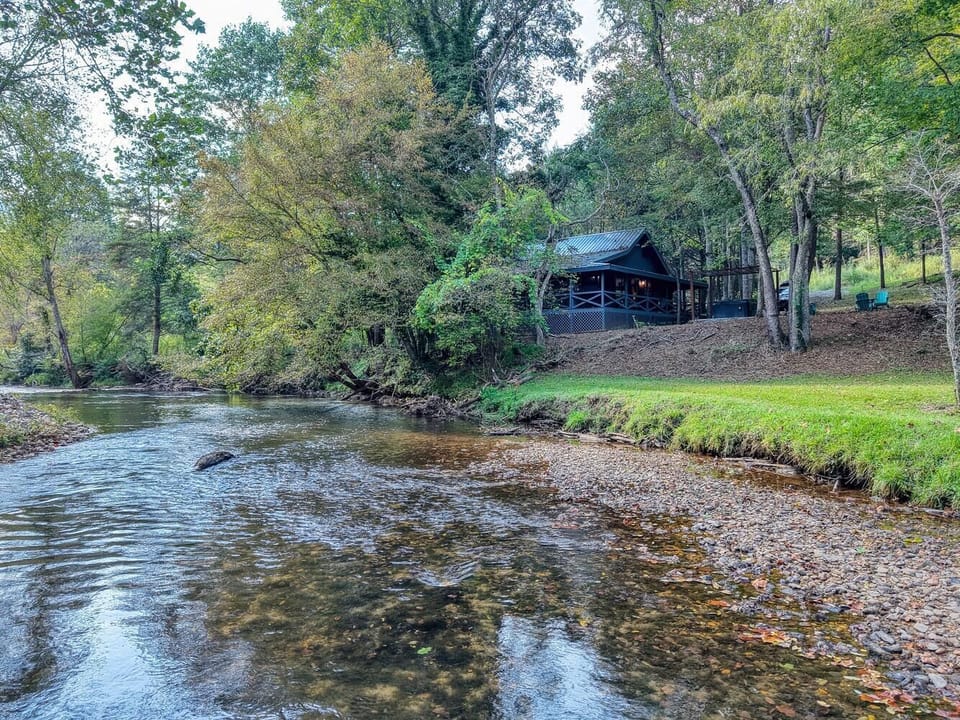"Amazing cabin and property. We will be back soon!" -Travis