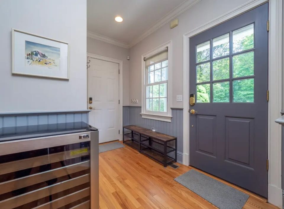 Side entrance into kitchen; from porch or garage