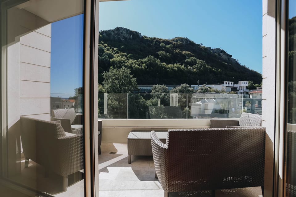 Superior Apartment, Sea View | Soundproofing, free WiFi