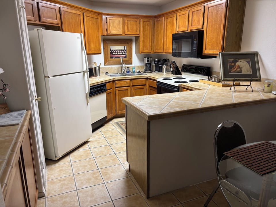 Kitchen with Island