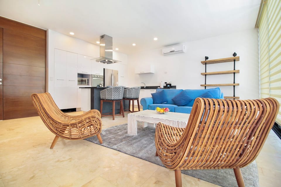 Kitchen+ Living room