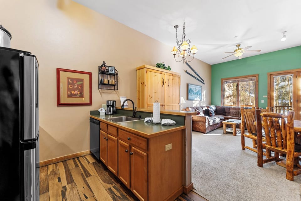 Condo (1 Bedroom) | Property amenity