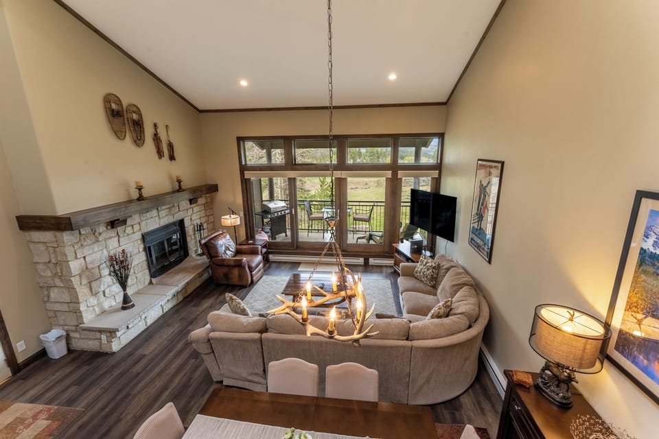 Condo (3 Bedrooms) | Property amenity