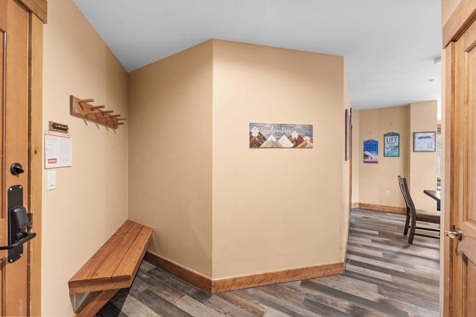 Condo (2 Bedrooms) | Property amenity