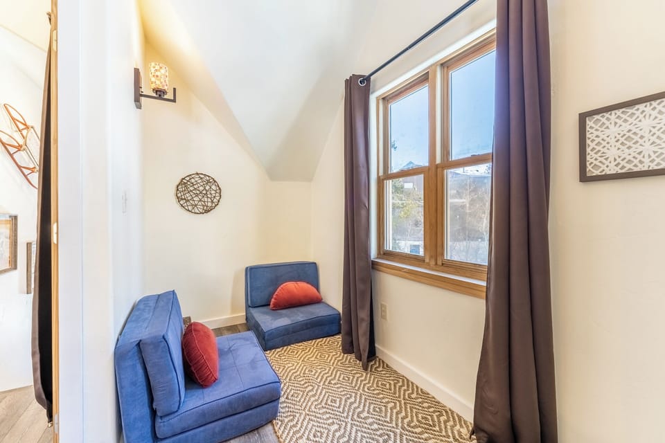 House (4 Bedrooms) | Property amenity