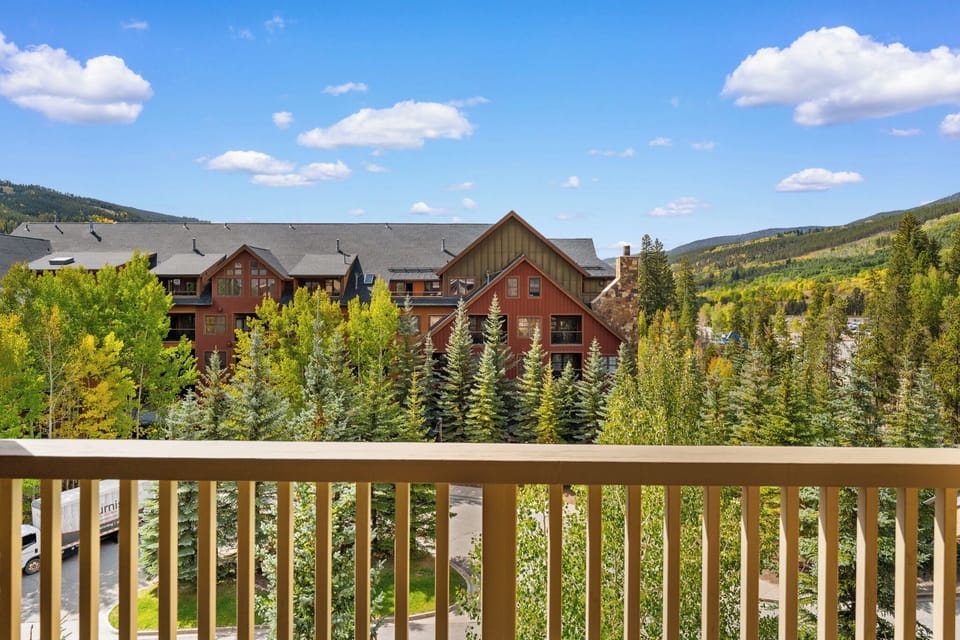 Condo (1 Bedroom) | Property amenity