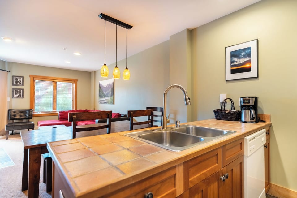 Condo (1 Bedroom) | Property amenity