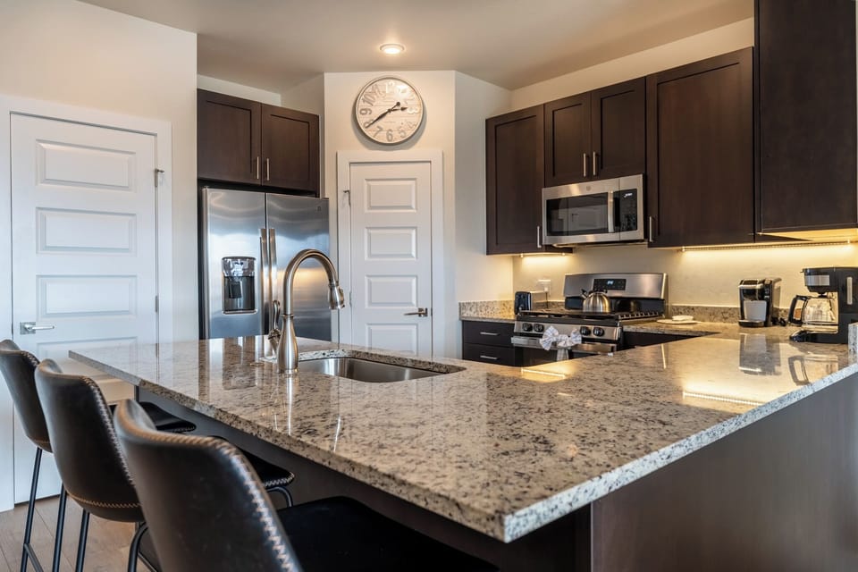 Condo (2 Bedrooms) | Property amenity