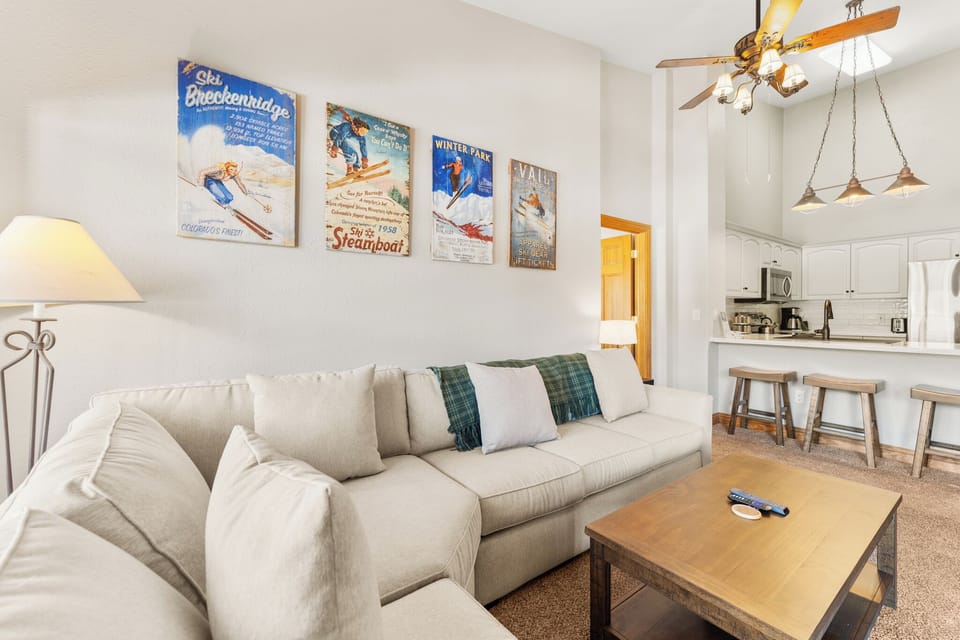 Condo (2 Bedrooms) | Property amenity