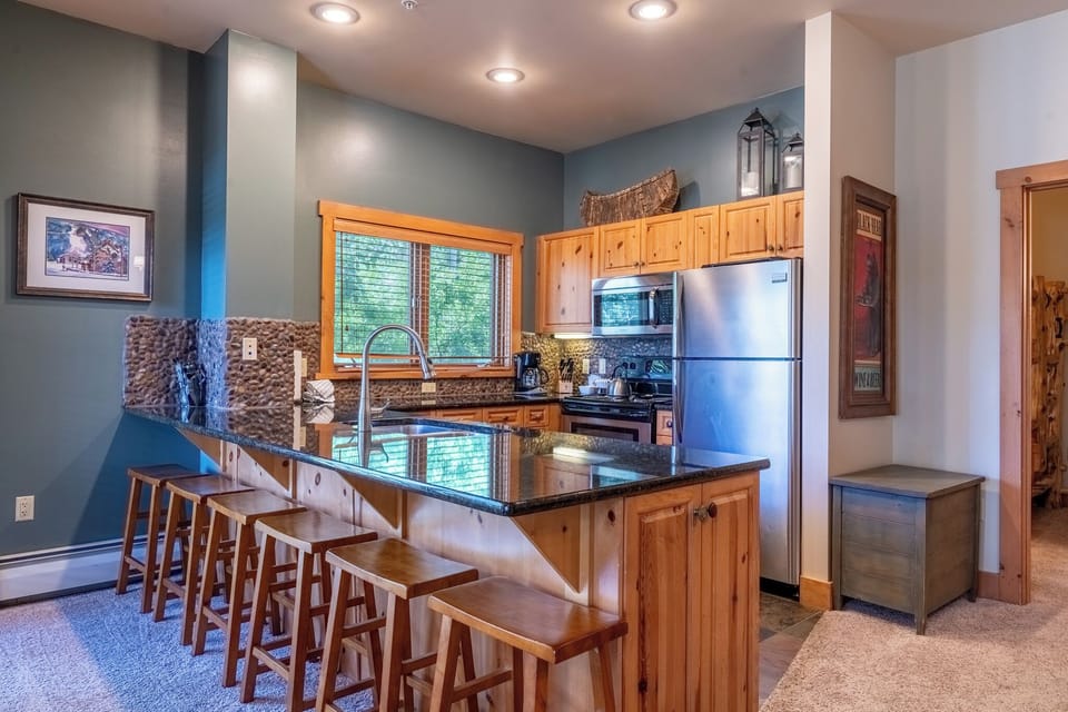 Condo (2 Bedrooms) | Property amenity