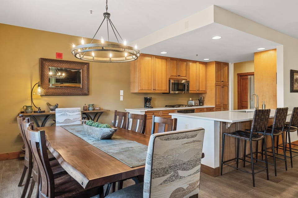 Condo (4 Bedrooms) | Property amenity