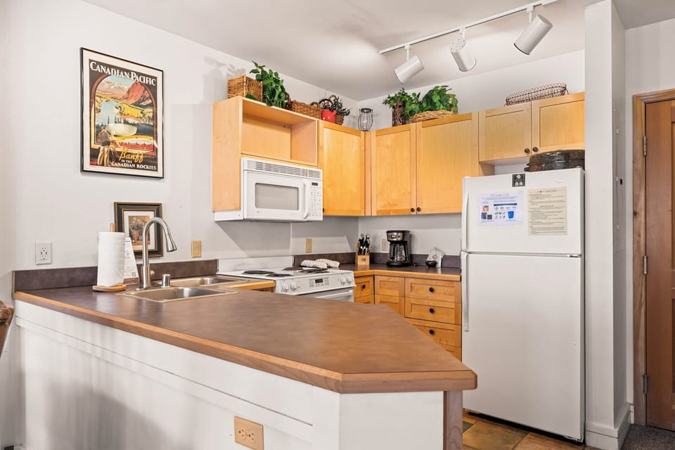 Condo (1 Bedroom) | Property amenity