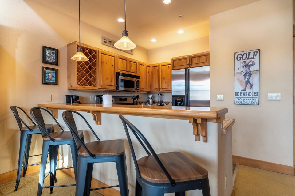 Condo (2 Bedrooms) | Property amenity
