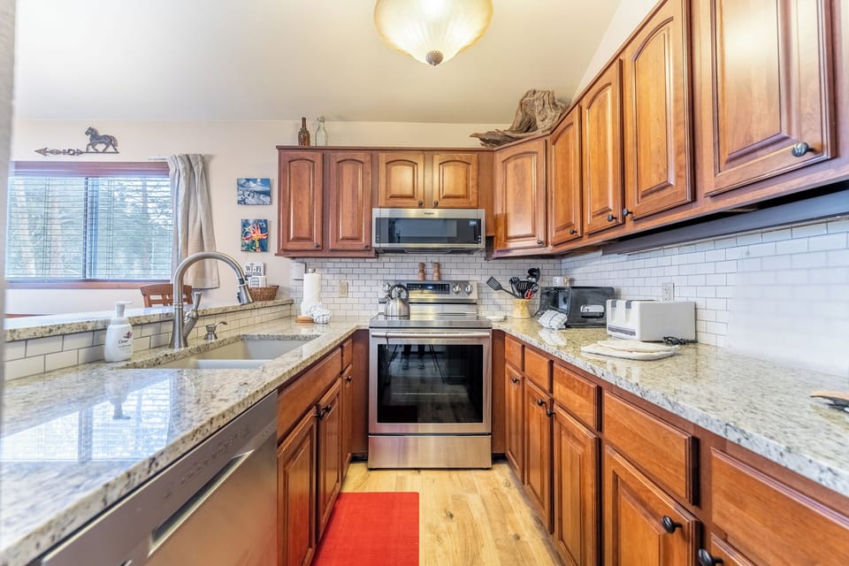 Condo (1 Bedroom) | Property amenity