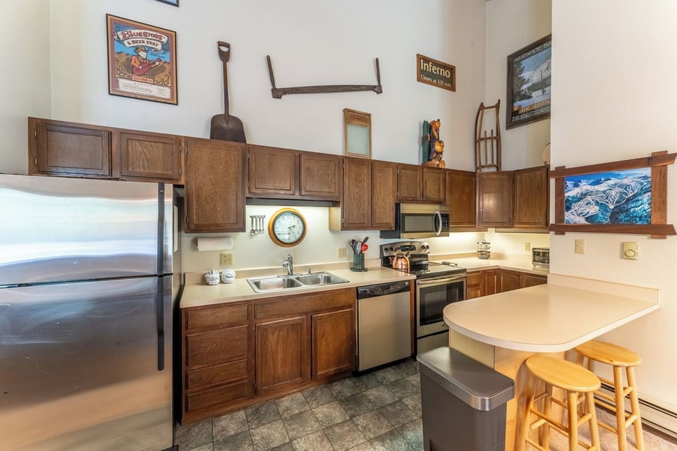 Condo (2 Bedrooms) | Property amenity