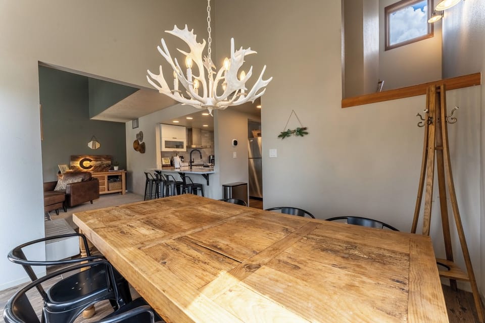Condo (2 Bedrooms) | Property amenity