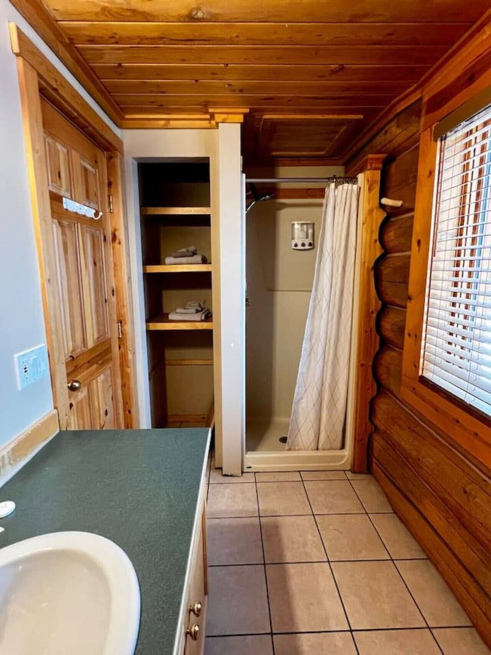 Main-floor bathroom with a shower.