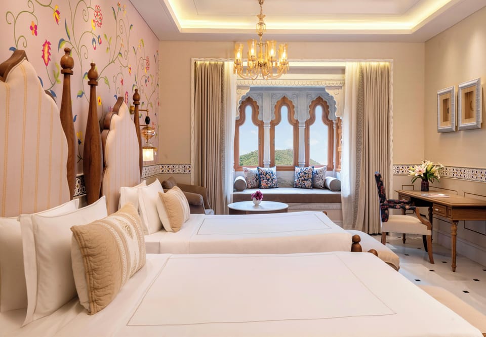 Luxury Room, 1 Twin Bed (Museum View) | Premium bedding, minibar, in-room safe, desk