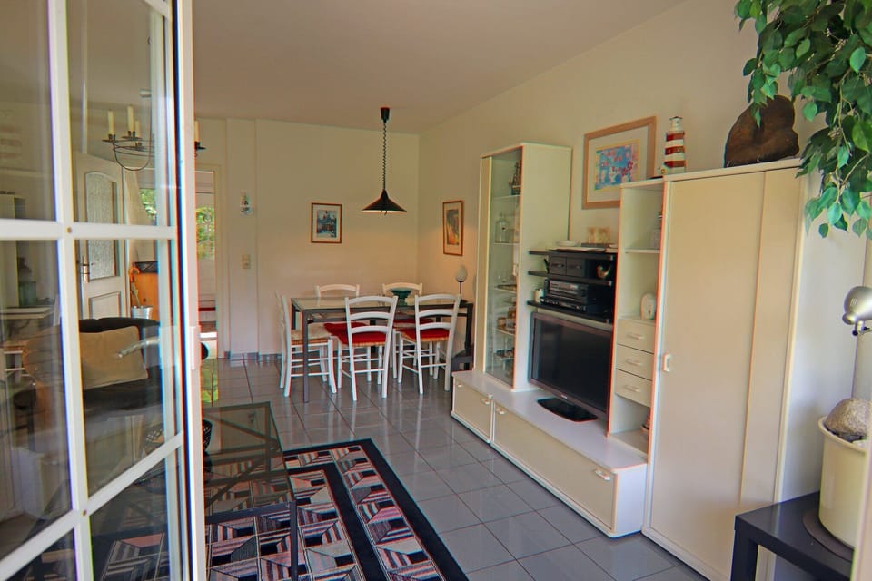 Entrance / Reception