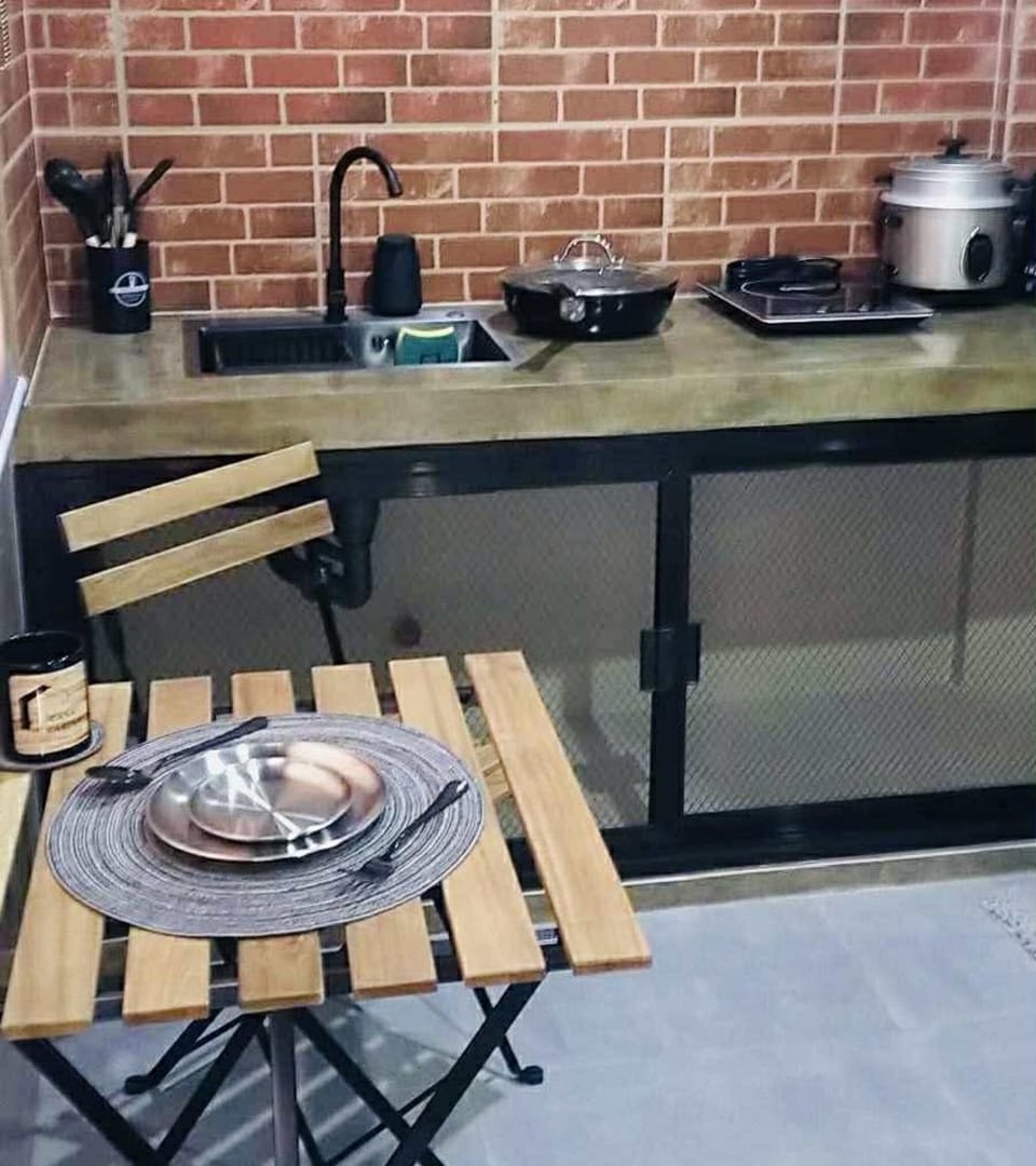 Private kitchenette