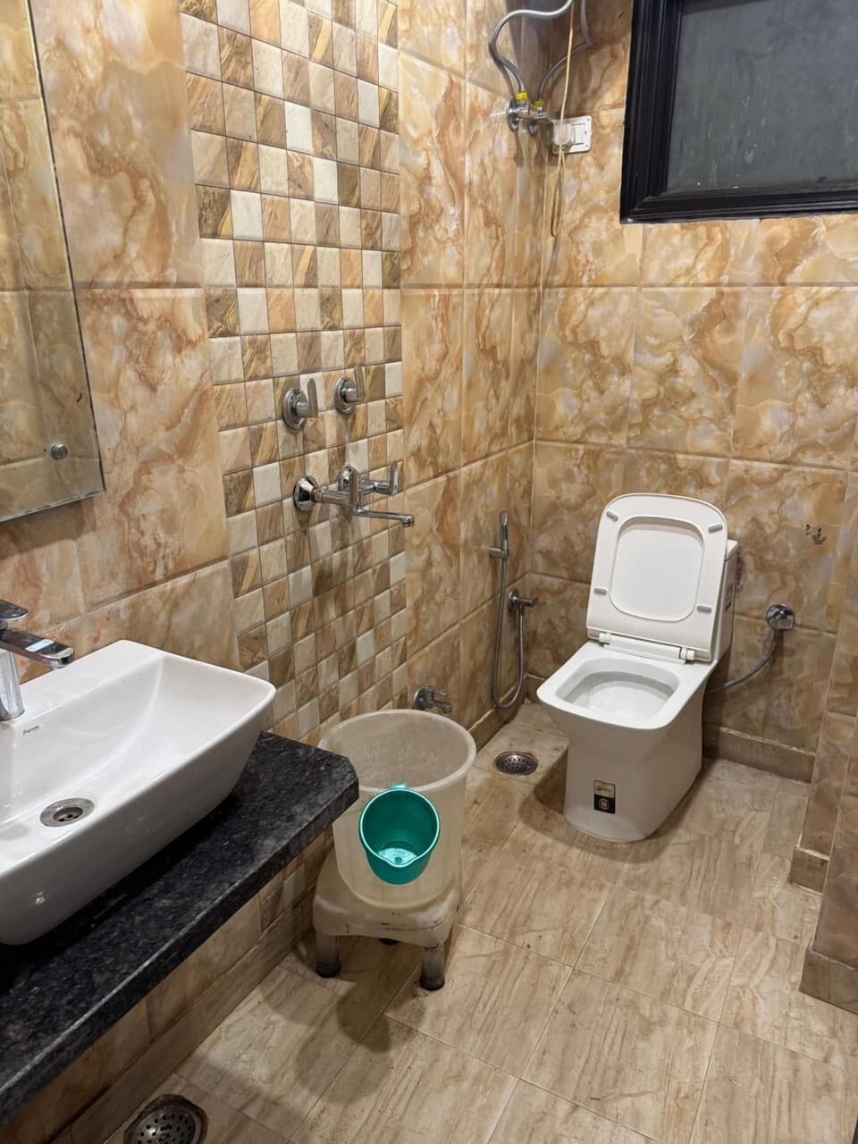 Shower, towels, soap, shampoo