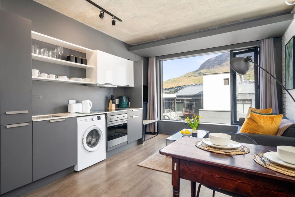 Apartment (0 Bedroom) | Interior