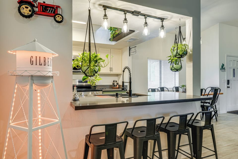 House (3 Bedrooms) | Interior