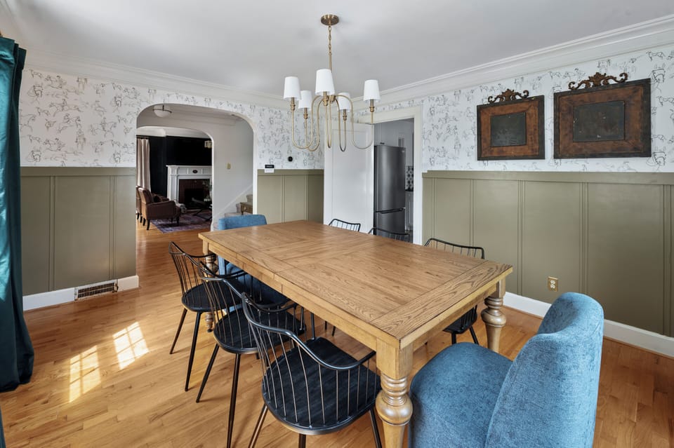 Plenty of space to gather, dine, and linger a little longer