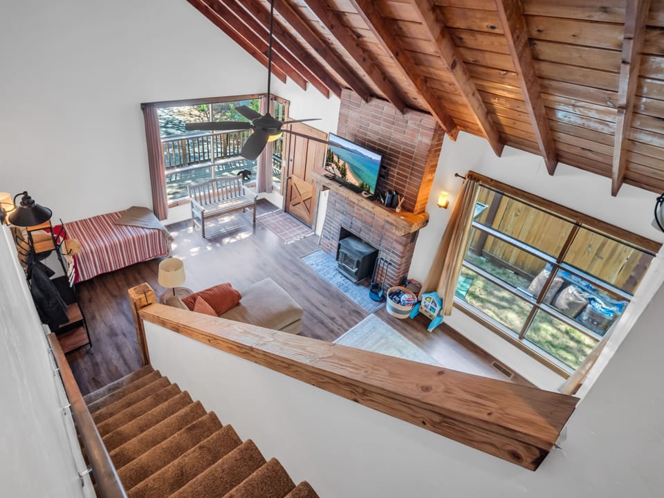 House, 2 Bedrooms | Living area