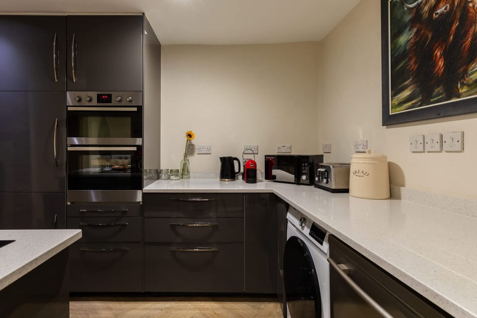 House | 4 bedrooms, Internet