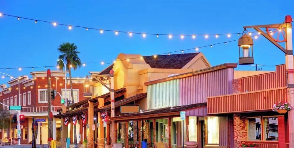 Old Town is just a quick drive away.