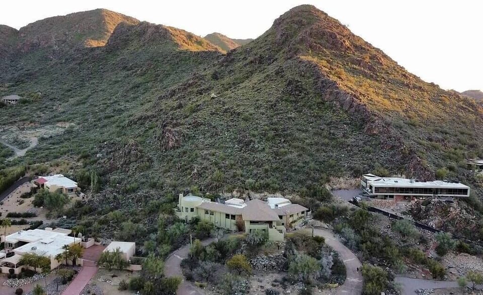 Mountainside luxury retreat with unmatched desert views.