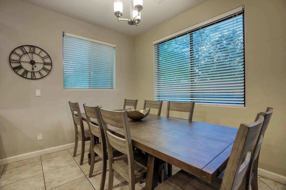 Gather comfortably for meals or game nights
